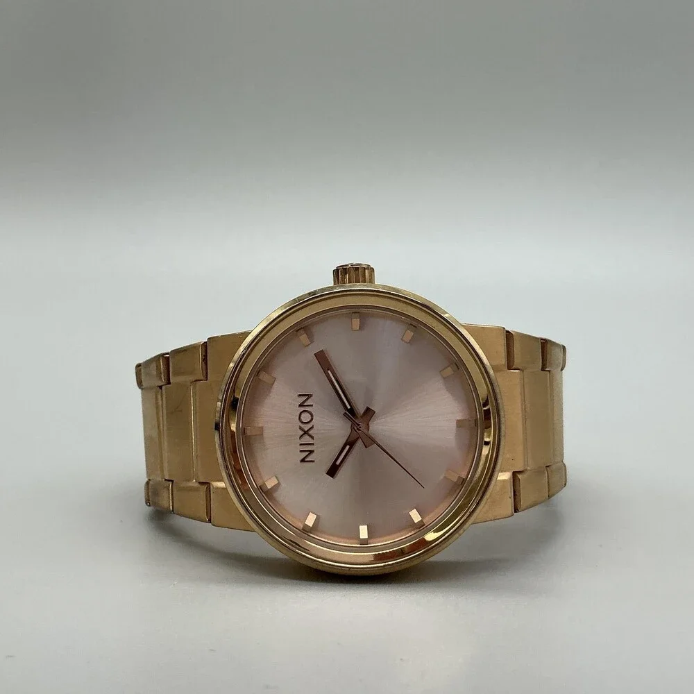 Nixon see photos
